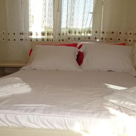 Cozy Ksamil
